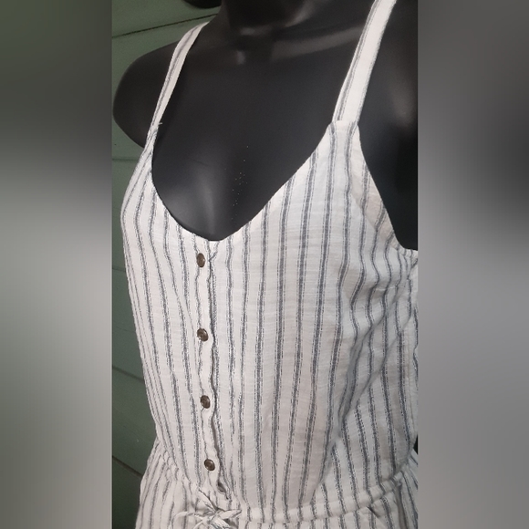 💋SALE💋Old Navy Romper- Women's XS - Picture 2 of 7